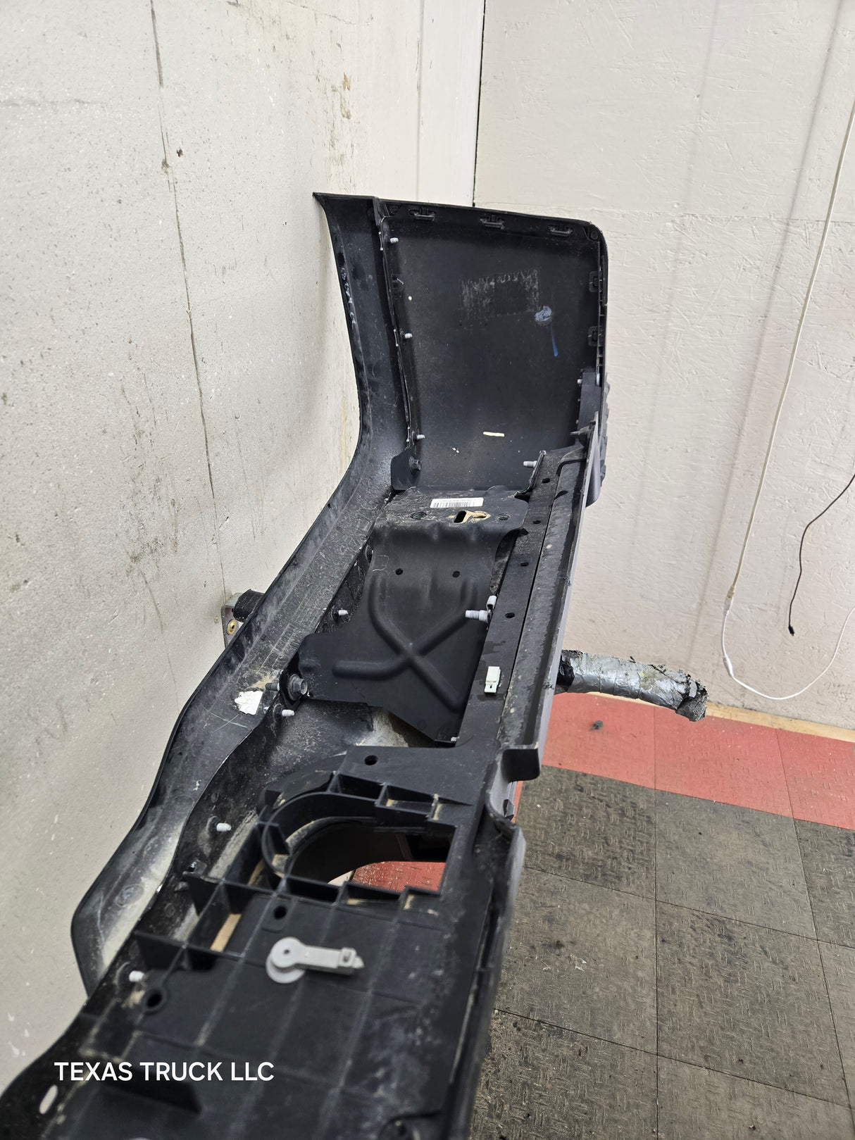 2019-2025 Dodge Ram 2500 3500 5th Gen Rear Bumper
