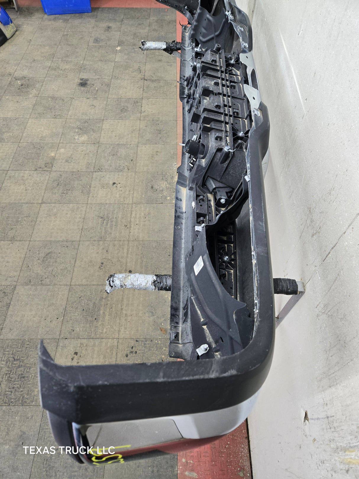 2019-2025 Dodge Ram 2500 3500 5th Gen Rear Bumper