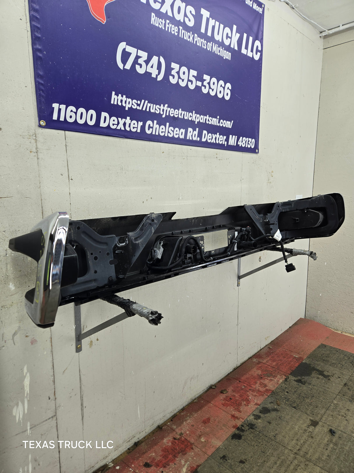 2019-2025 Chevrolet Silverado / GMC Sierra 2500 3500 HD Rear Bumper