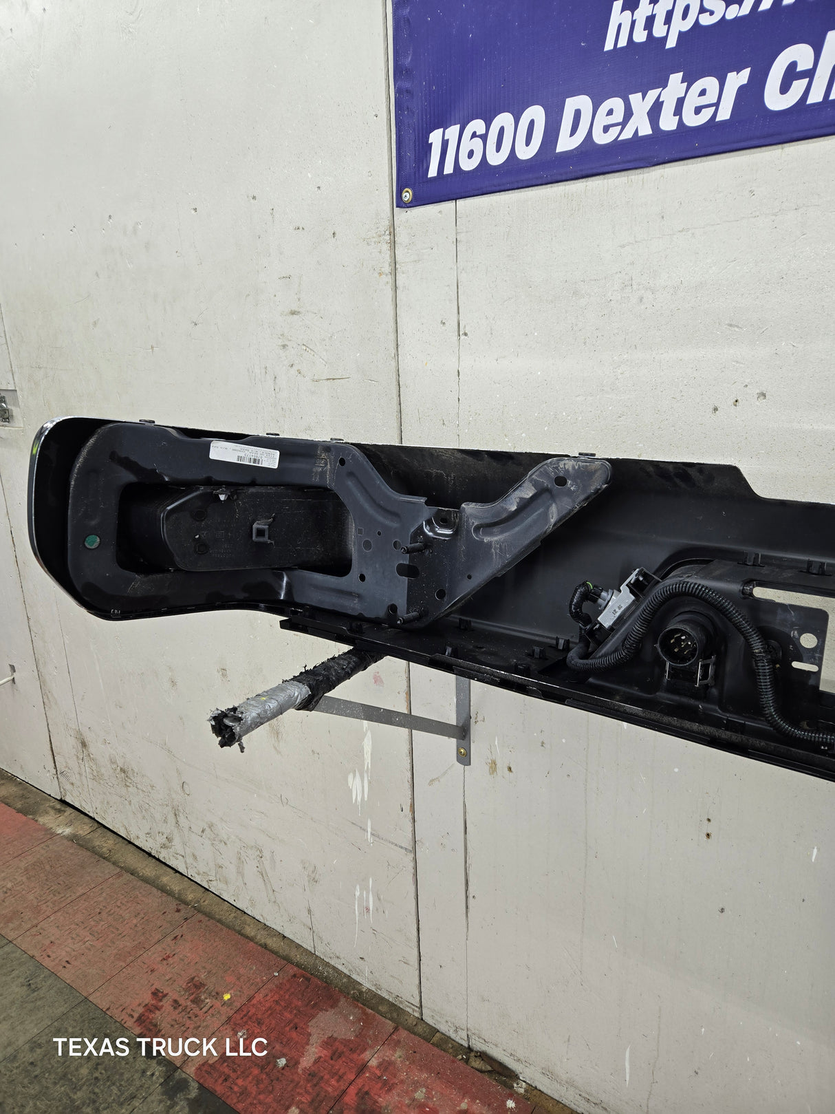 2019-2025 Chevrolet Silverado / GMC Sierra 2500 3500 HD Rear Bumper