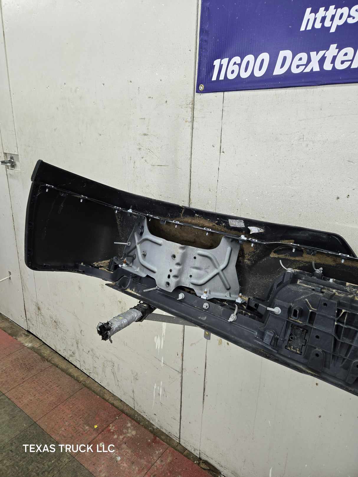 2019-2025 Dodge Ram 2500 3500 5th Gen Rear Bumper