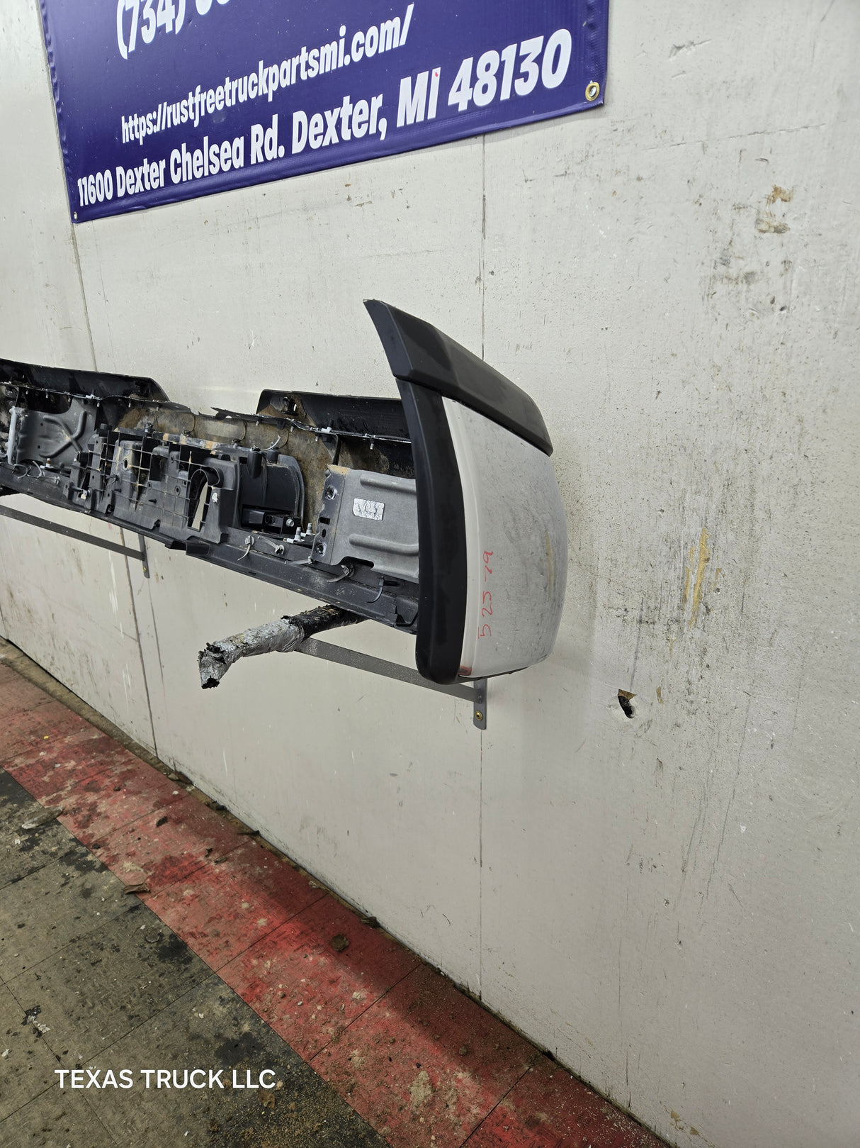 2019-2025 Dodge Ram 2500 3500 5th Gen Rear Bumper
