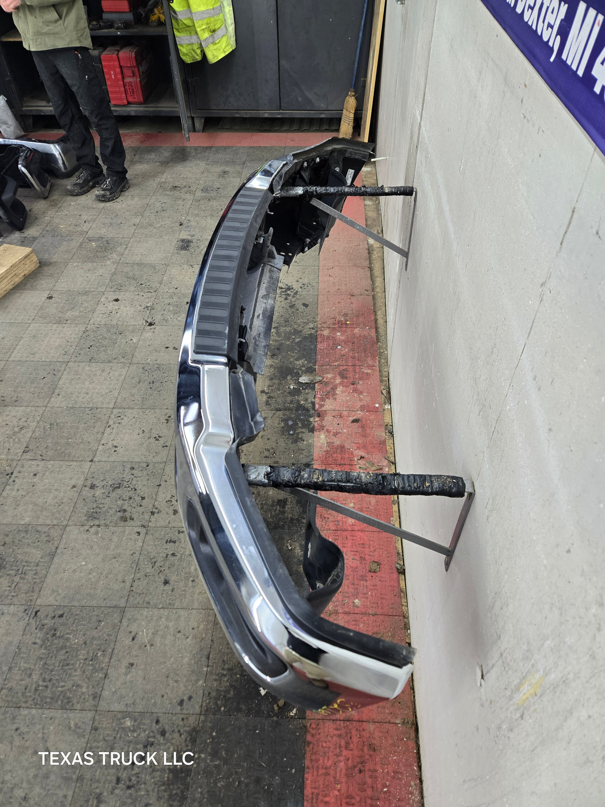 2023-2025 Ford Super Duty F250 F350 Front Bumper