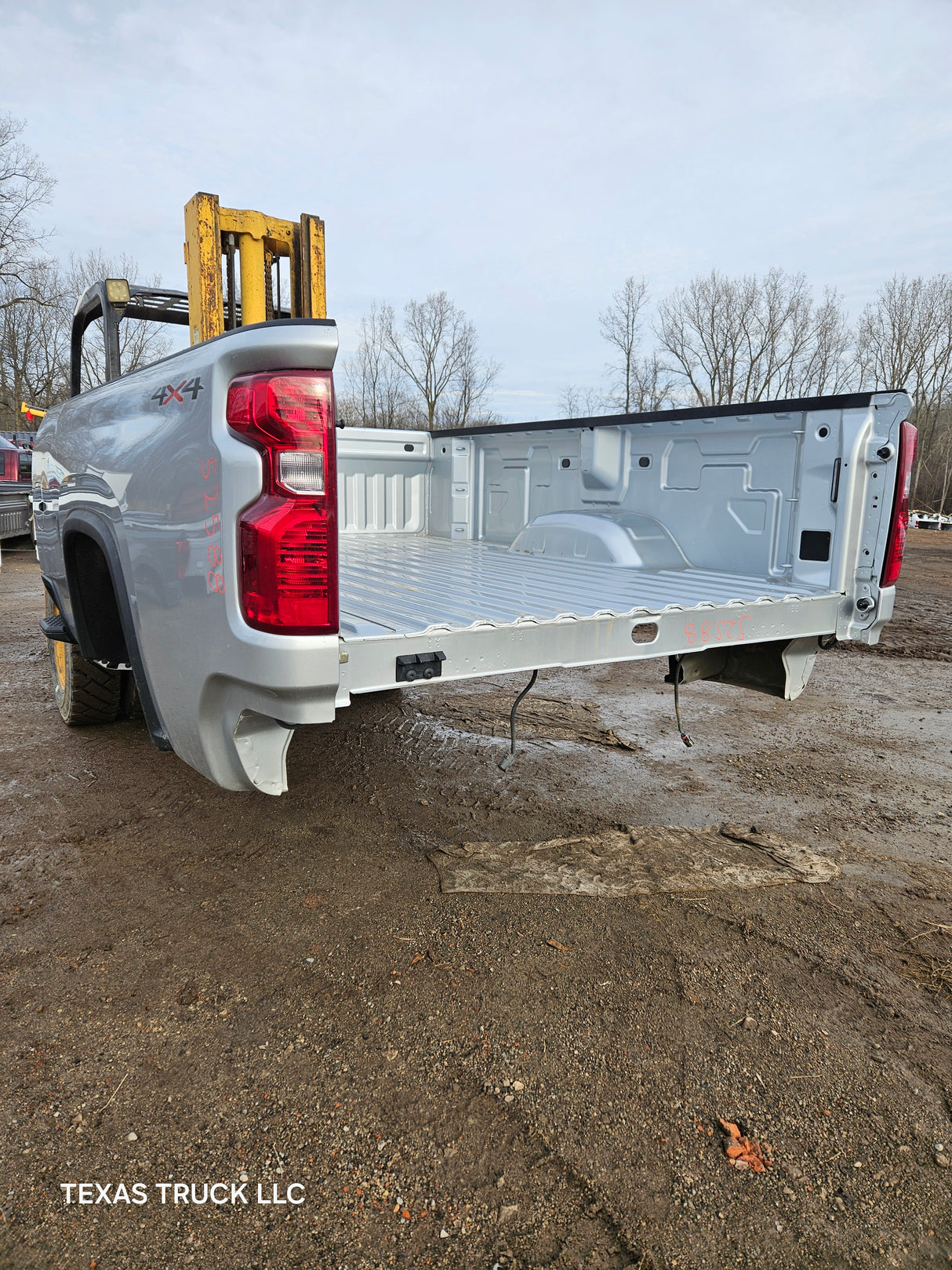 2019-2025 Chevrolet Silverado 2500 3500 HD 8' Long Truck Bed