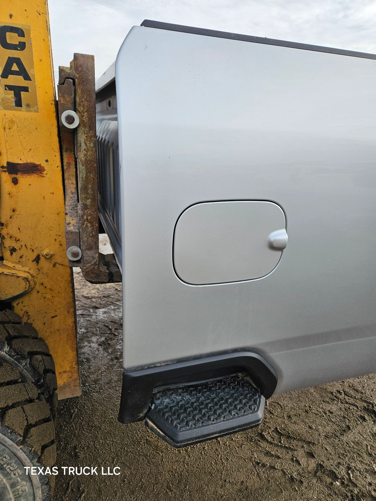 2019-2025 Chevrolet Silverado 2500 3500 HD 8' Long Truck Bed