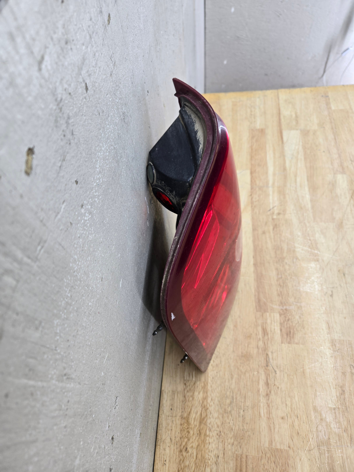 2007-2013 Chevrolet Silverado 1500 2500 3500 LH Driver Side Tail Light
