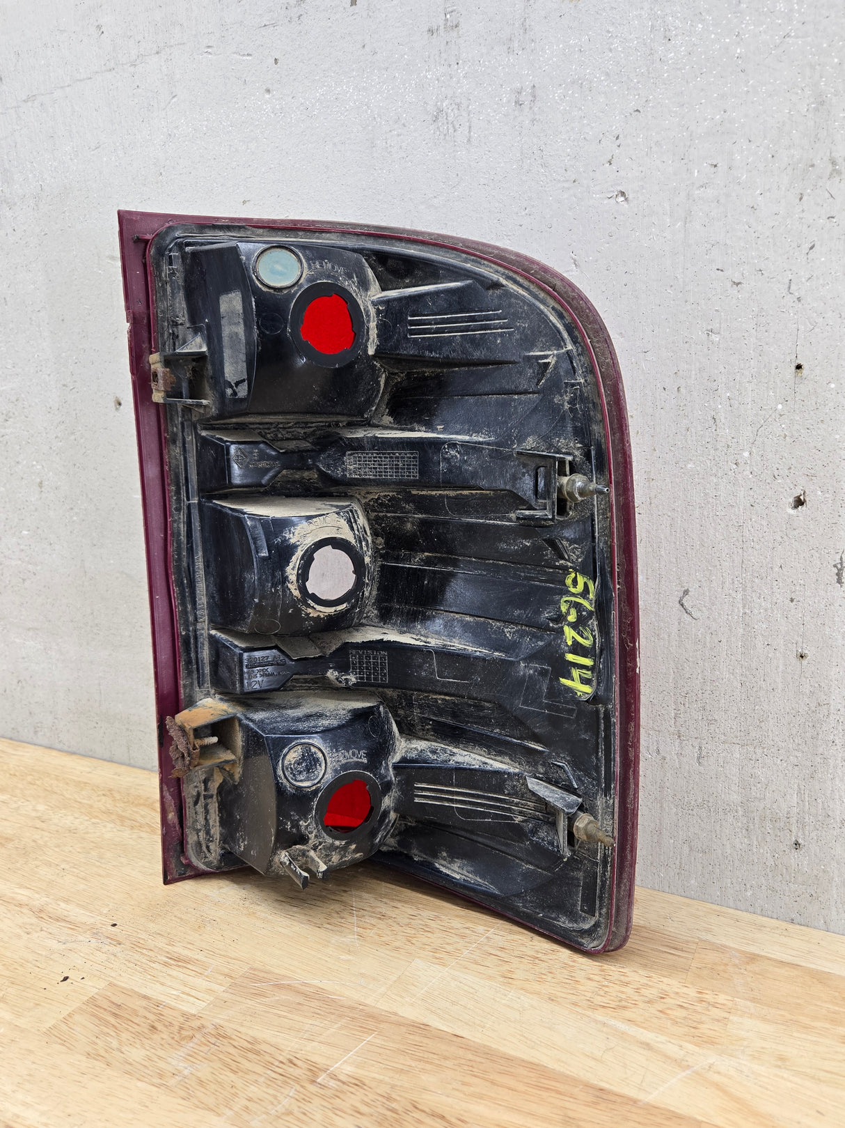 2007-2013 Chevrolet Silverado 1500 2500 3500 LH Driver Side Tail Light