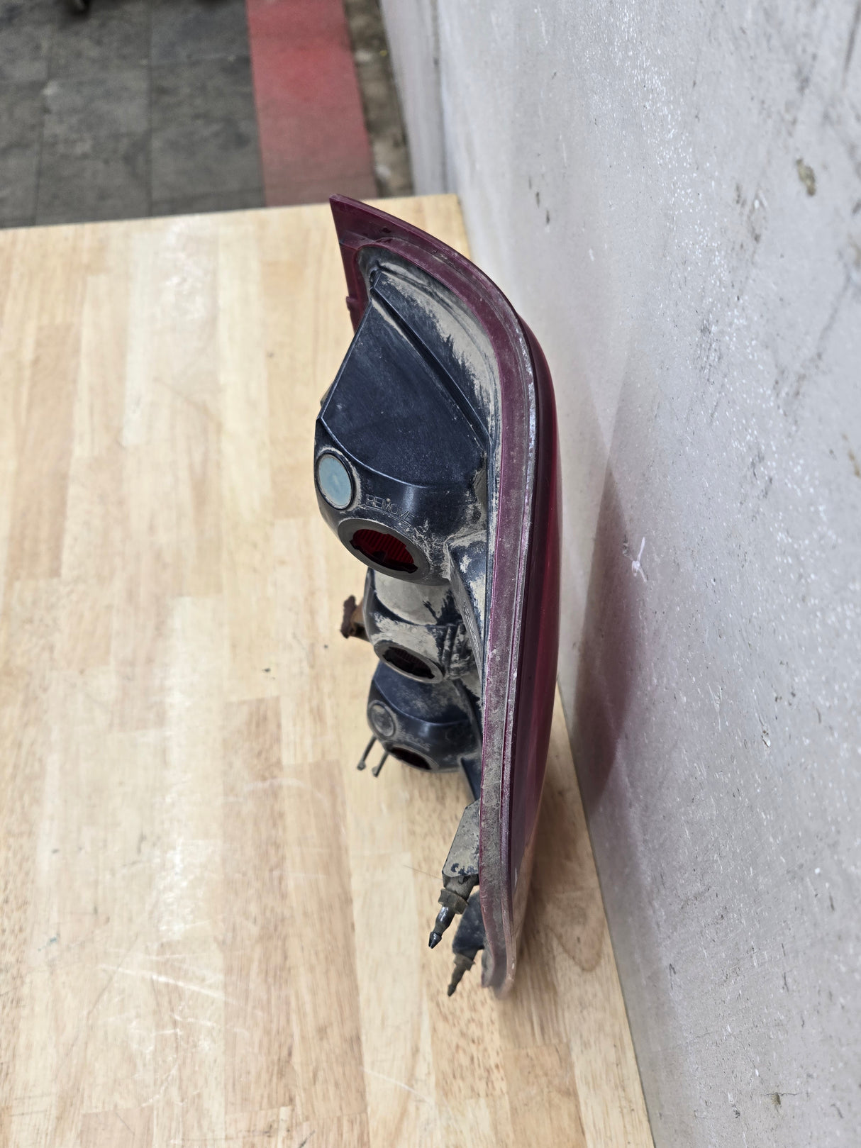 2007-2013 Chevrolet Silverado 1500 2500 3500 LH Driver Side Tail Light