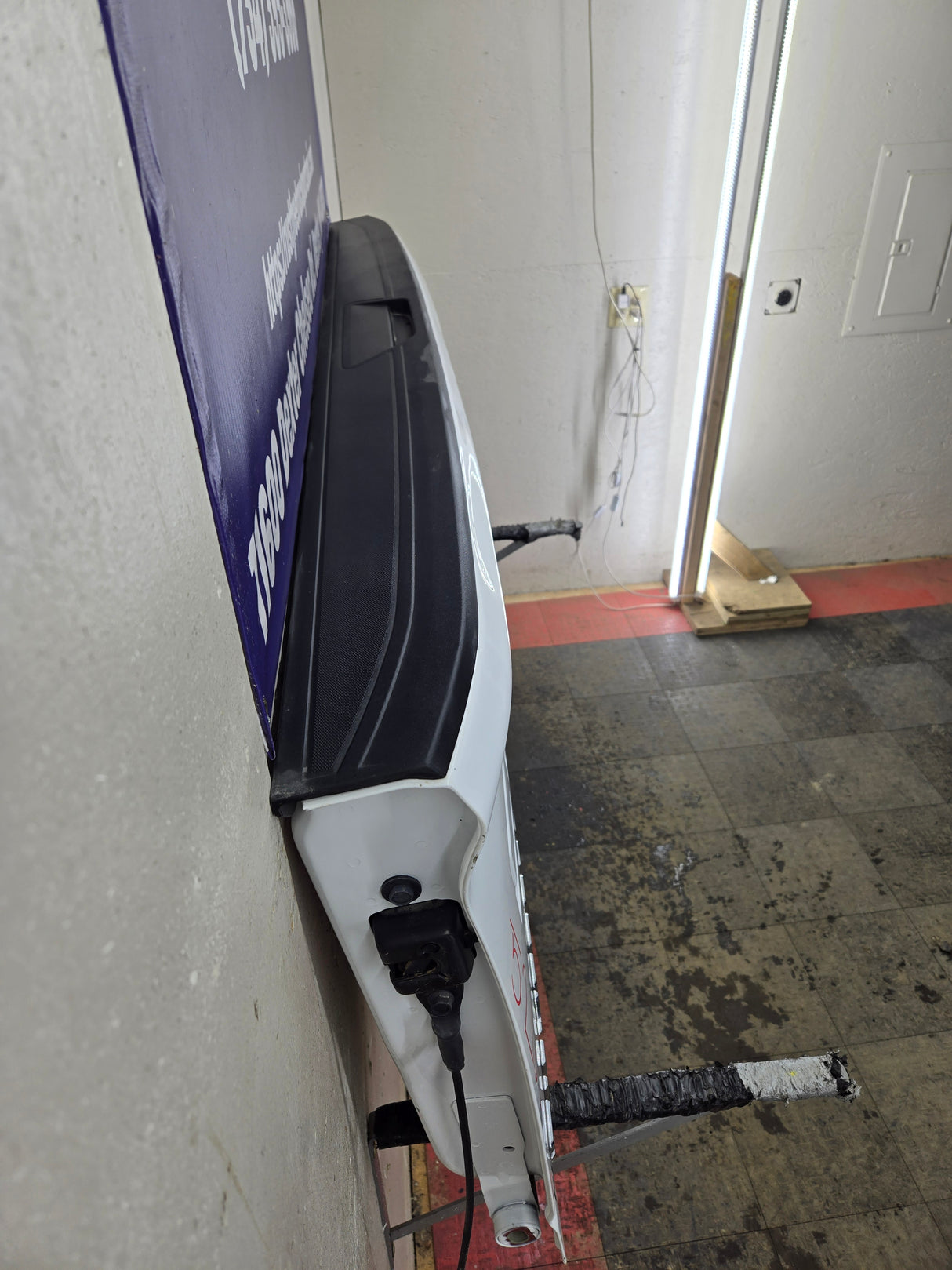 2019-2025 Chevrolet Silverado 2500 3500 HD Tailgate