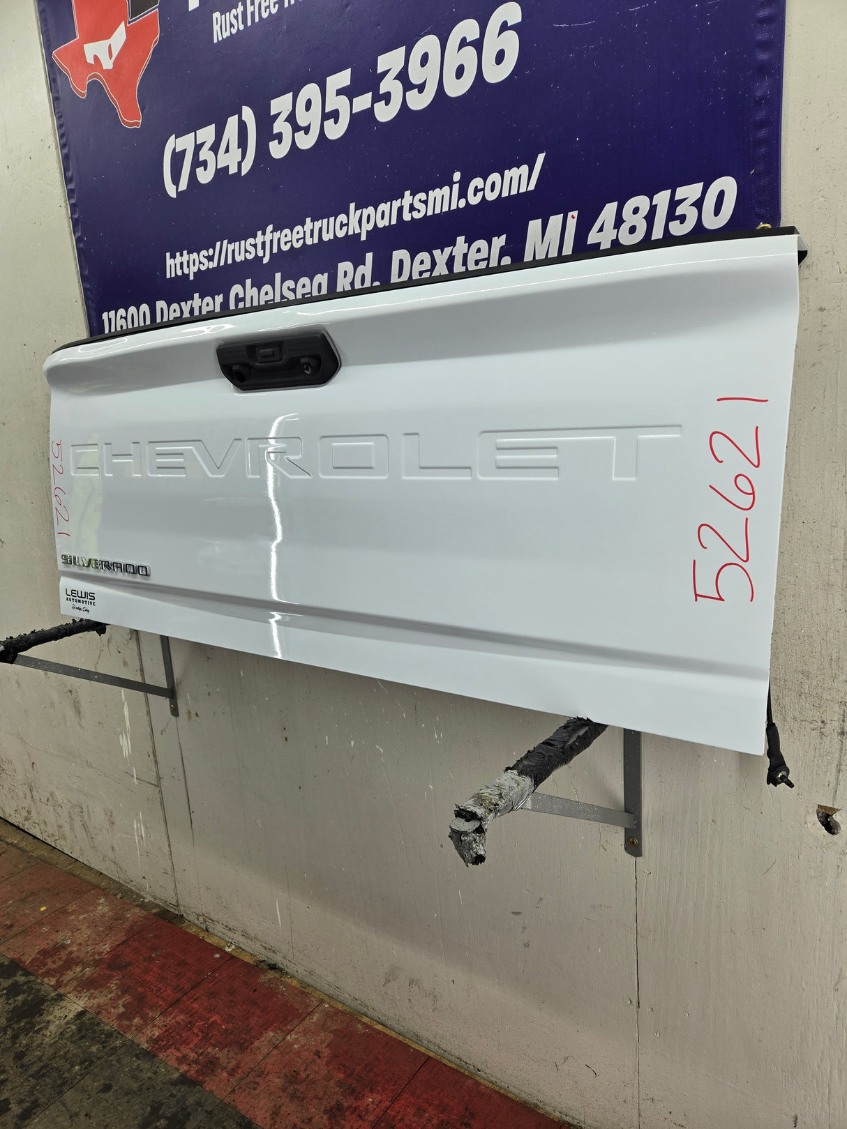 2019-2025 Chevrolet Silverado 2500 3500 HD Tailgate