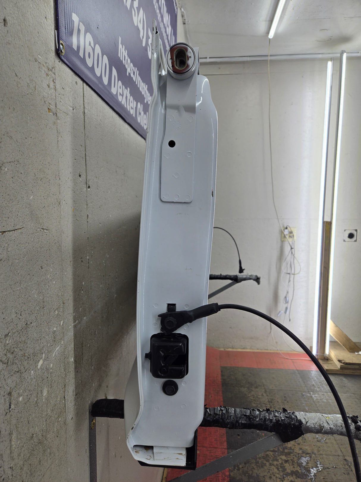 2019-2025 Chevrolet Silverado 2500 3500 HD Tailgate