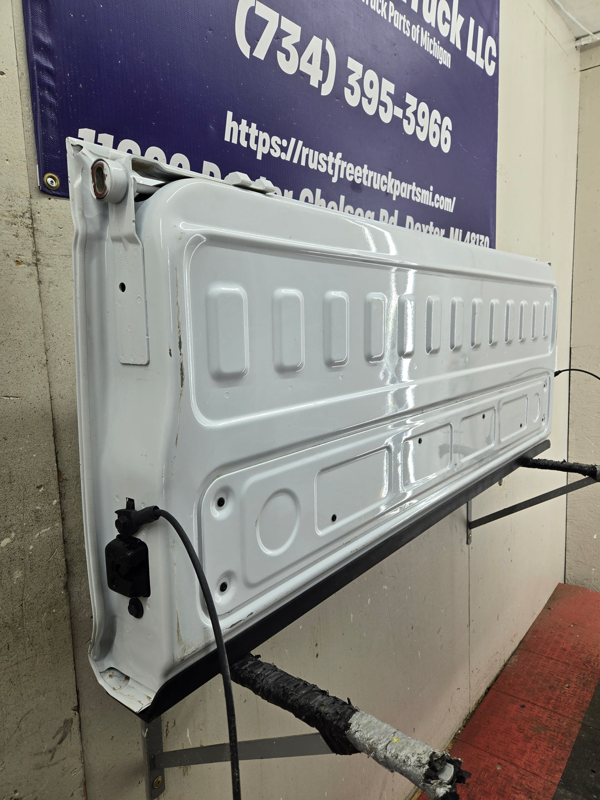 2019-2025 Chevrolet Silverado 2500 3500 HD Tailgate