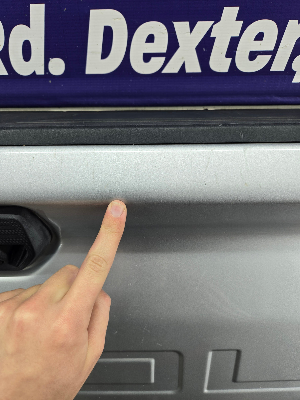 2019-2025 Chevrolet Silverado 2500 3500 HD Tailgate