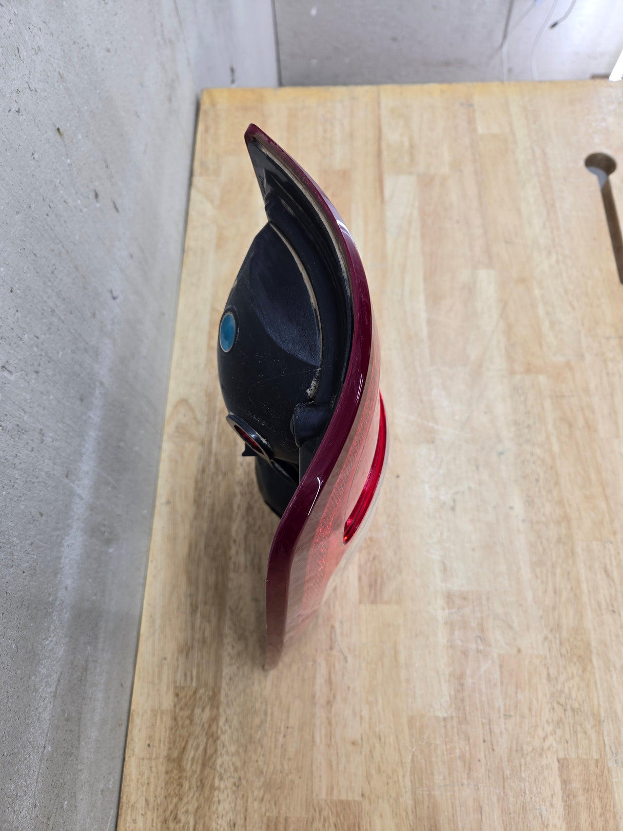 2019-2024 5th Gen Dodge Ram 2500 3500 LH Driver Side Tail Light Halogen 68361715AE