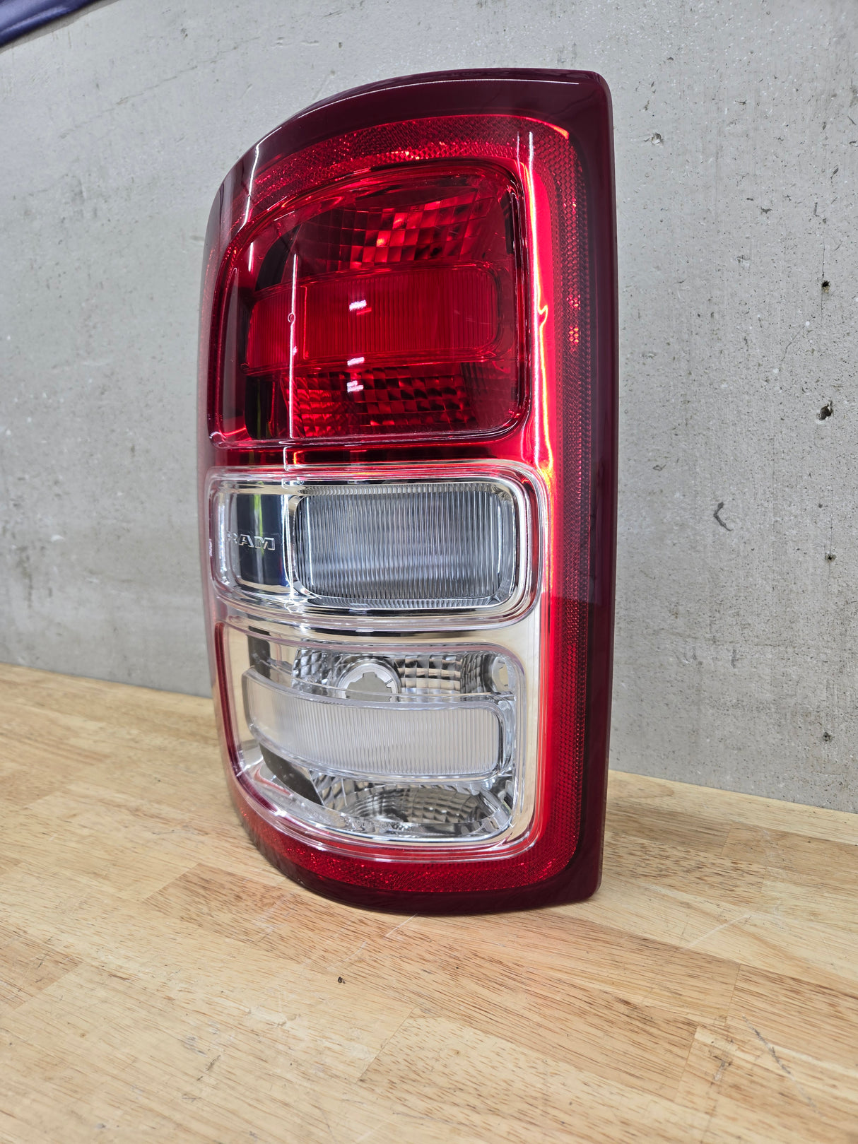 2019-2024 5th Gen Dodge Ram 2500 3500 LH Driver Side Tail Light Halogen 68361715AE