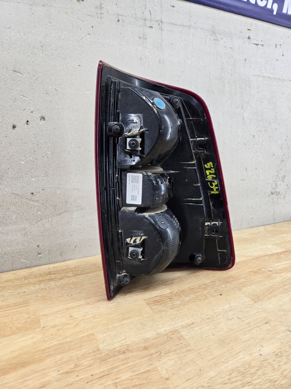 2019-2024 5th Gen Dodge Ram 2500 3500 LH Driver Side Tail Light Halogen 68361715AE