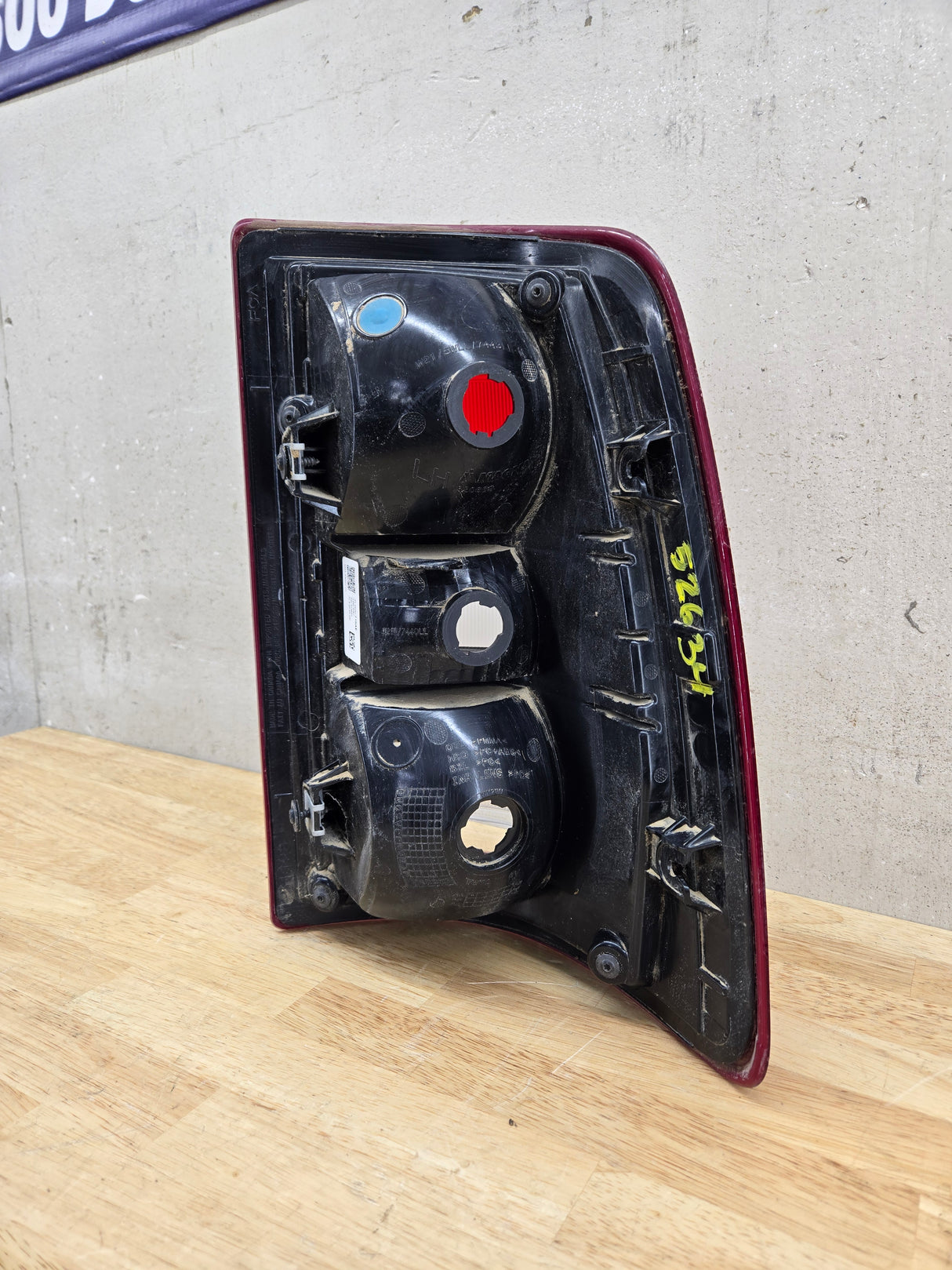 2019-2024 5th Gen Dodge Ram 2500 3500 LH Driver Side Tail Light Halogen 68361715AE