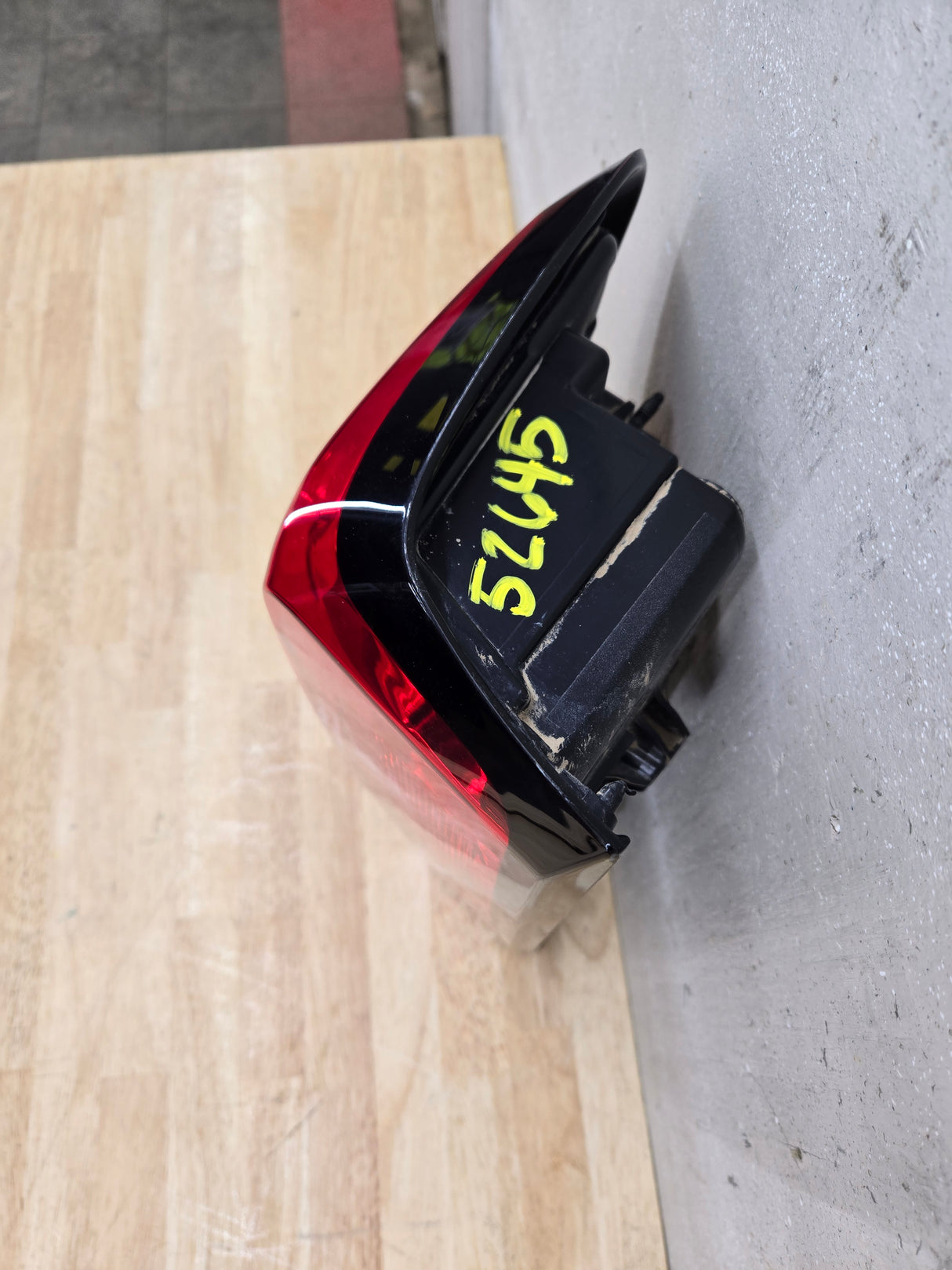 2019-2023 GMC Sierra 1500 2500 3500 HD LH Driver Side Tail Light