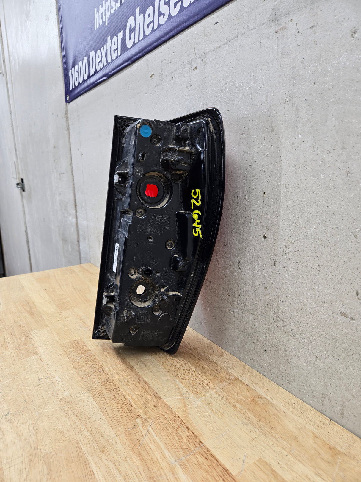 2019-2023 GMC Sierra 1500 2500 3500 HD LH Driver Side Tail Light