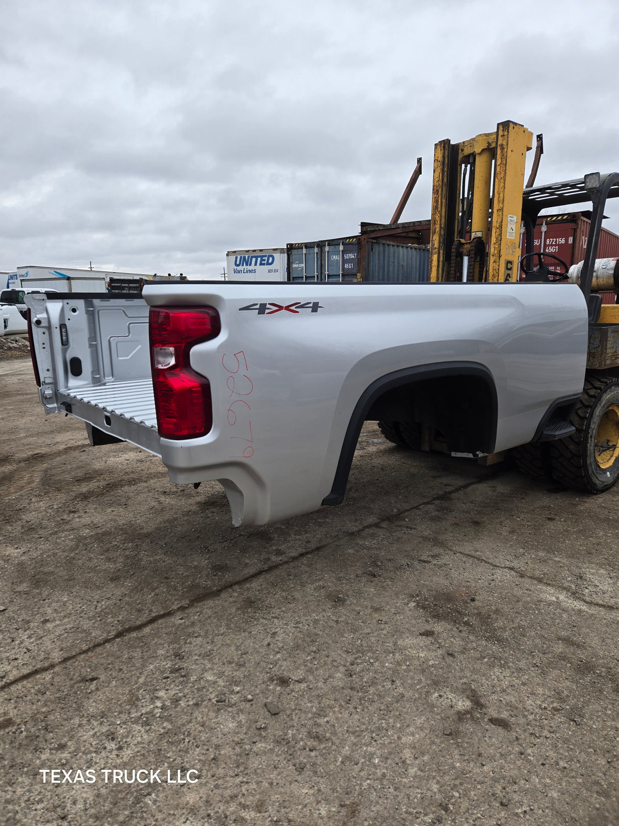 2019-2025 Chevrolet Silverado 2500 3500 HD 8' Long Truck Bed