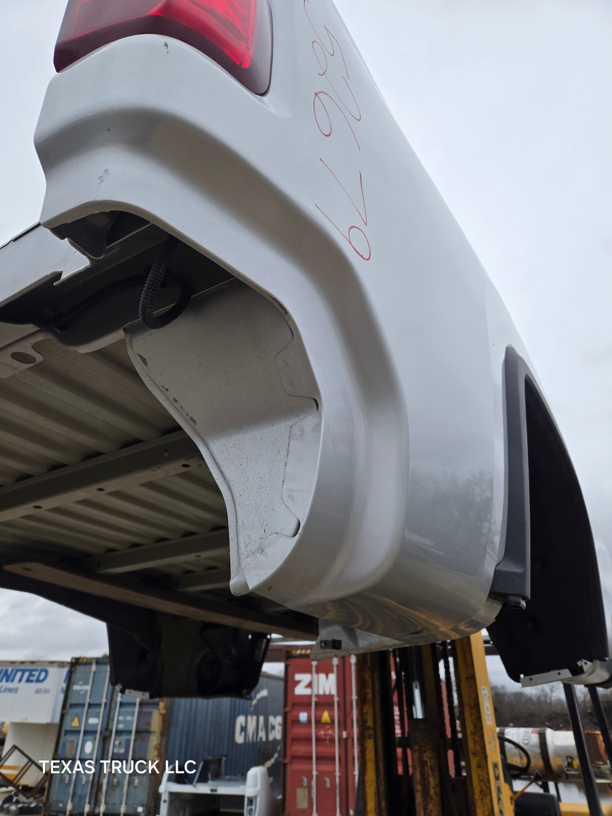 2019-2025 Chevrolet Silverado 2500 3500 HD 8' Long Truck Bed