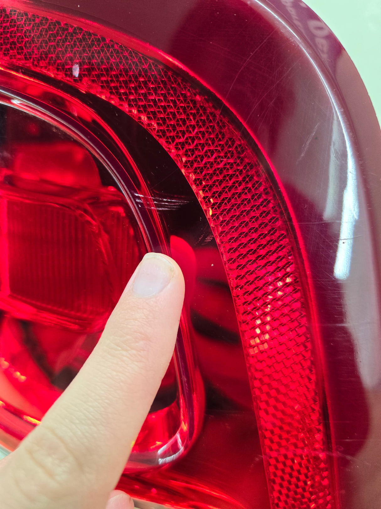 2019-2024 5th Gen Dodge Ram 2500 3500 RH Passenger Side Tail Light Halogen 68361714AE