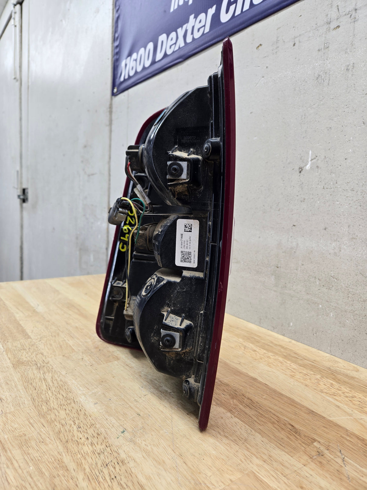 2019-2024 5th Gen Dodge Ram 2500 3500 RH Passenger Side Tail Light Halogen 68361714AE