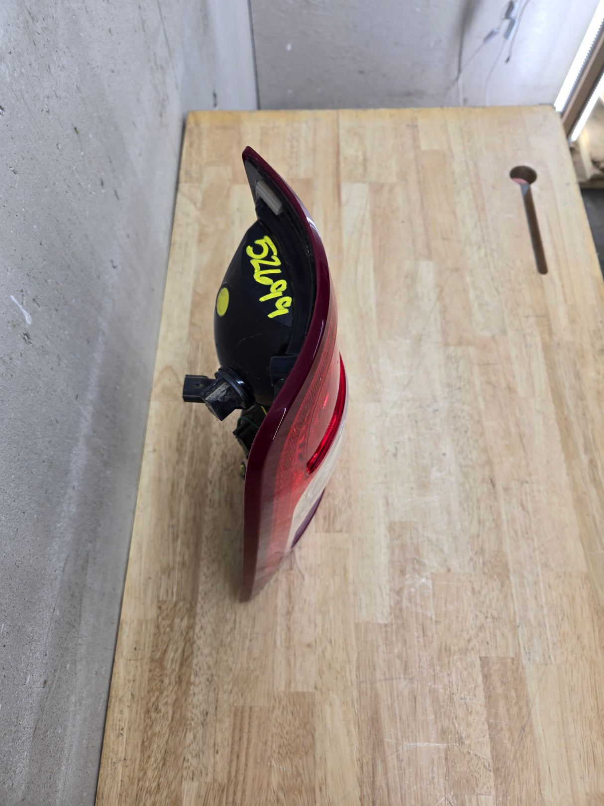 2019-2024 5th Gen Dodge Ram 2500 3500 LH Driver Side Tail Light Halogen 68361715AF