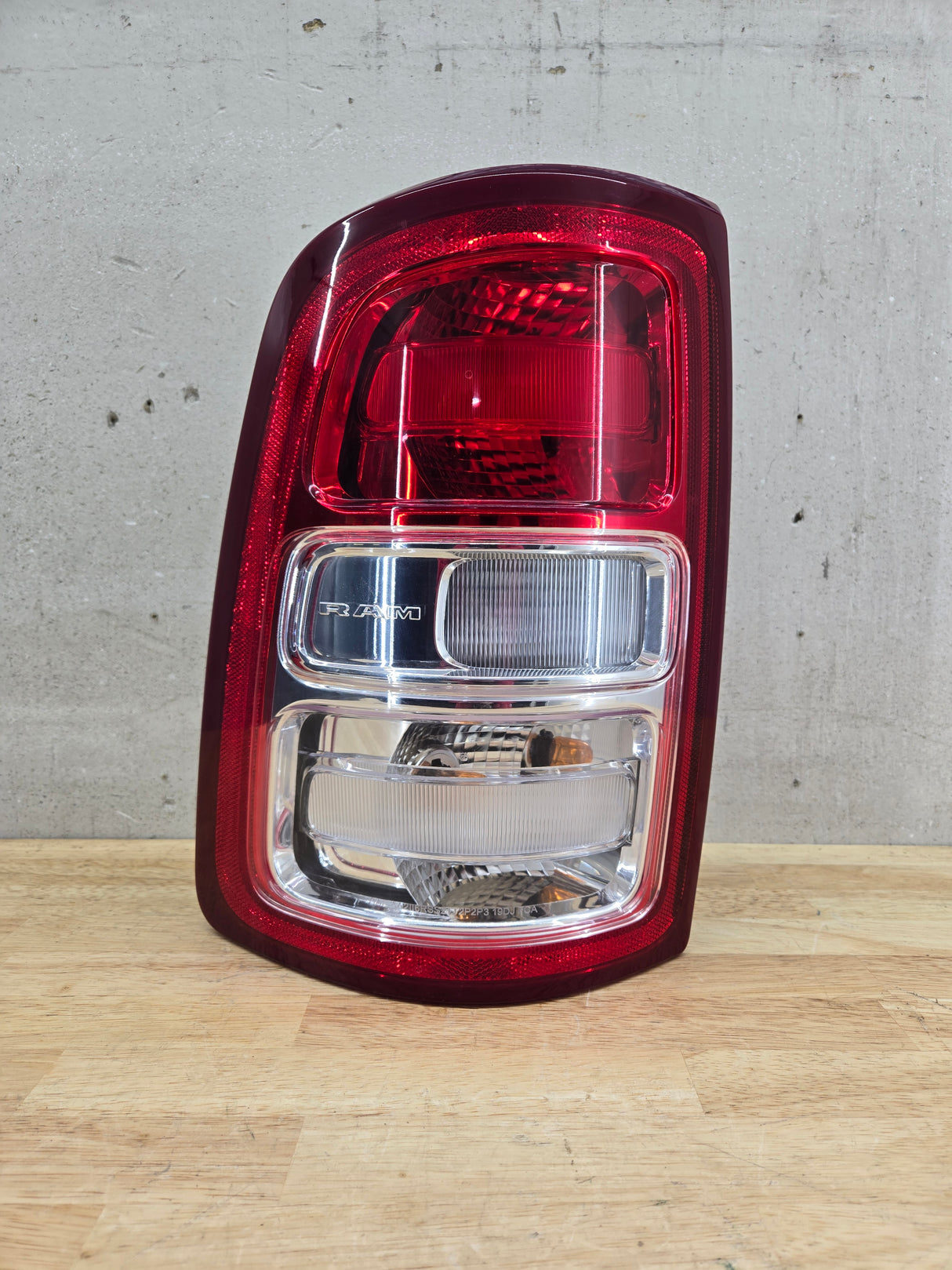 2019-2024 5th Gen Dodge Ram 2500 3500 LH Driver Side Tail Light Halogen 68361715AF