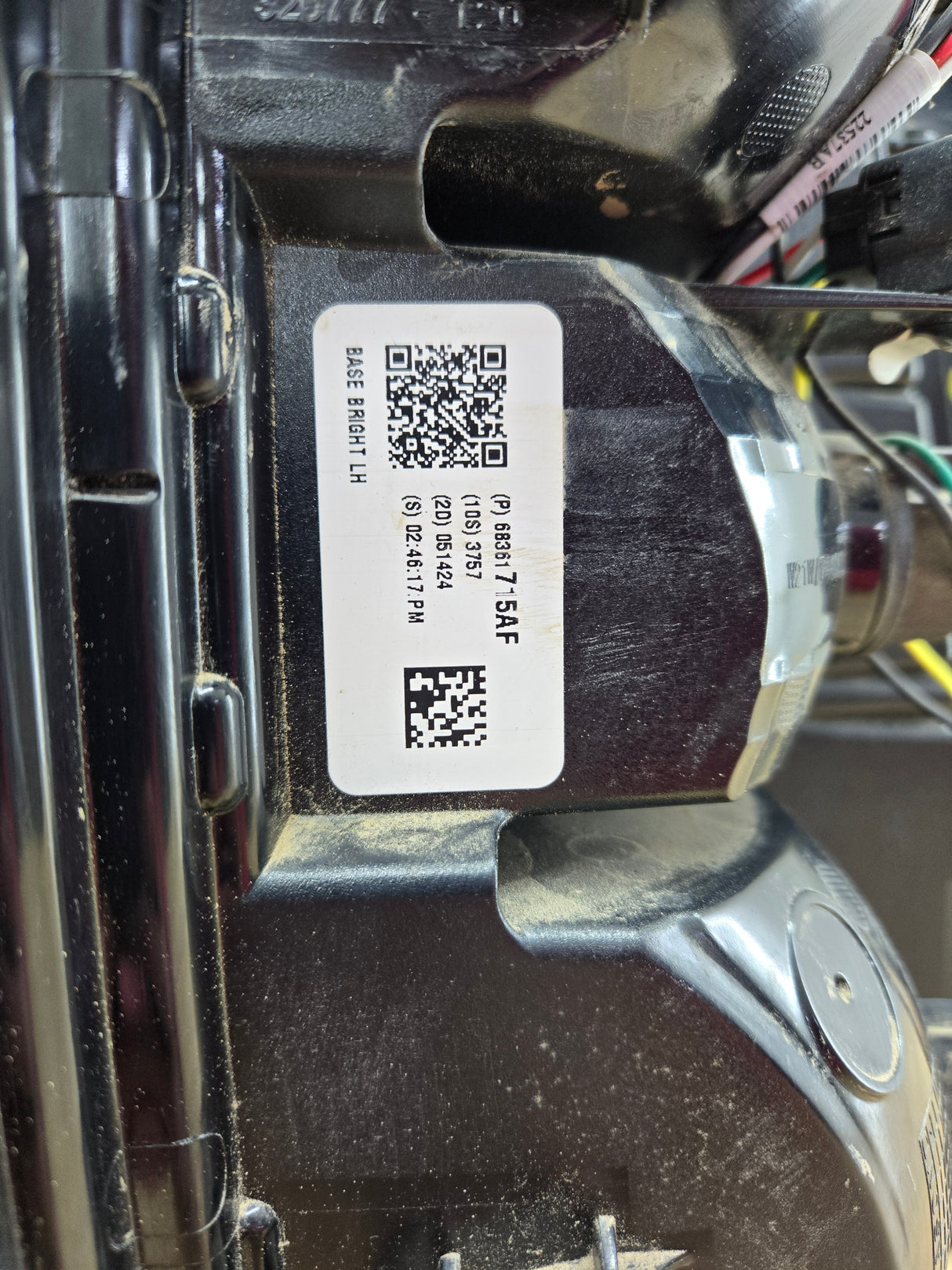 2019-2024 5th Gen Dodge Ram 2500 3500 LH Driver Side Tail Light Halogen 68361715AF