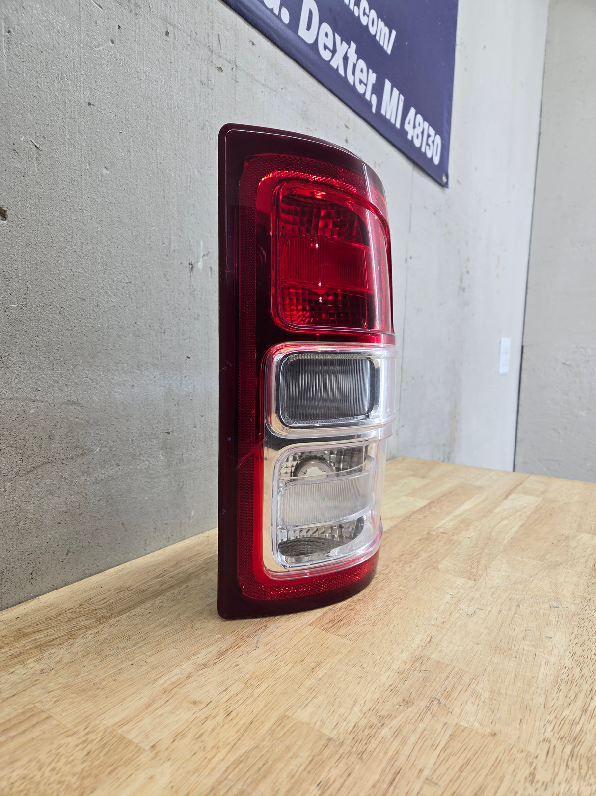 2019-2024 5th Gen Dodge Ram 2500 3500 RH Passenger Side Tail Light Halogen 68361714AE