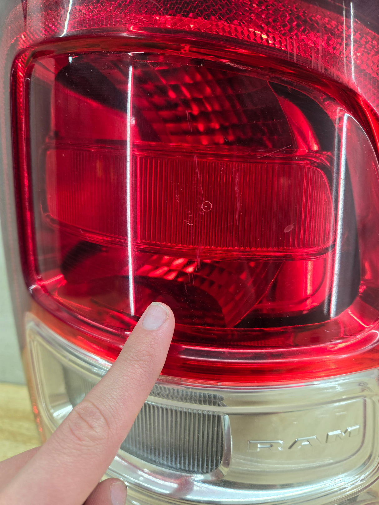 2019-2024 5th Gen Dodge Ram 2500 3500 RH Passenger Side Tail Light Halogen 68361714AE