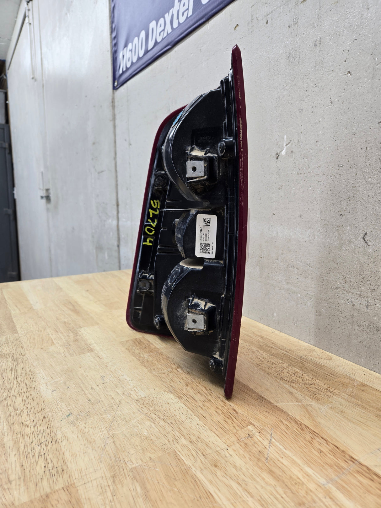 2019-2024 5th Gen Dodge Ram 2500 3500 RH Passenger Side Tail Light Halogen 68361714AE