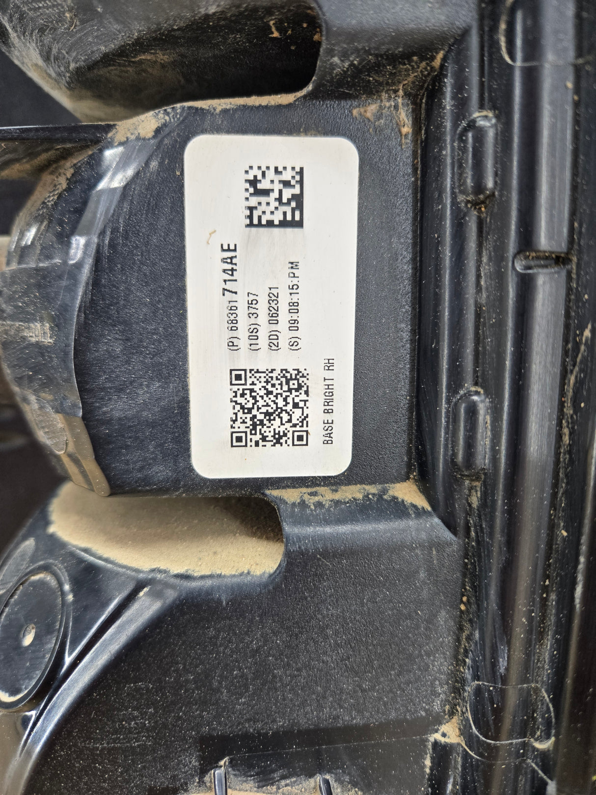 2019-2024 5th Gen Dodge Ram 2500 3500 RH Passenger Side Tail Light Halogen 68361714AE