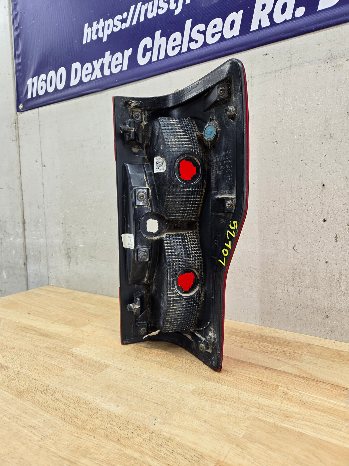 2017-2019 Ford Super Duty F250 F350 F450 F550 LH Driver Side Tail Light Halogen HC3B-13B505-AD