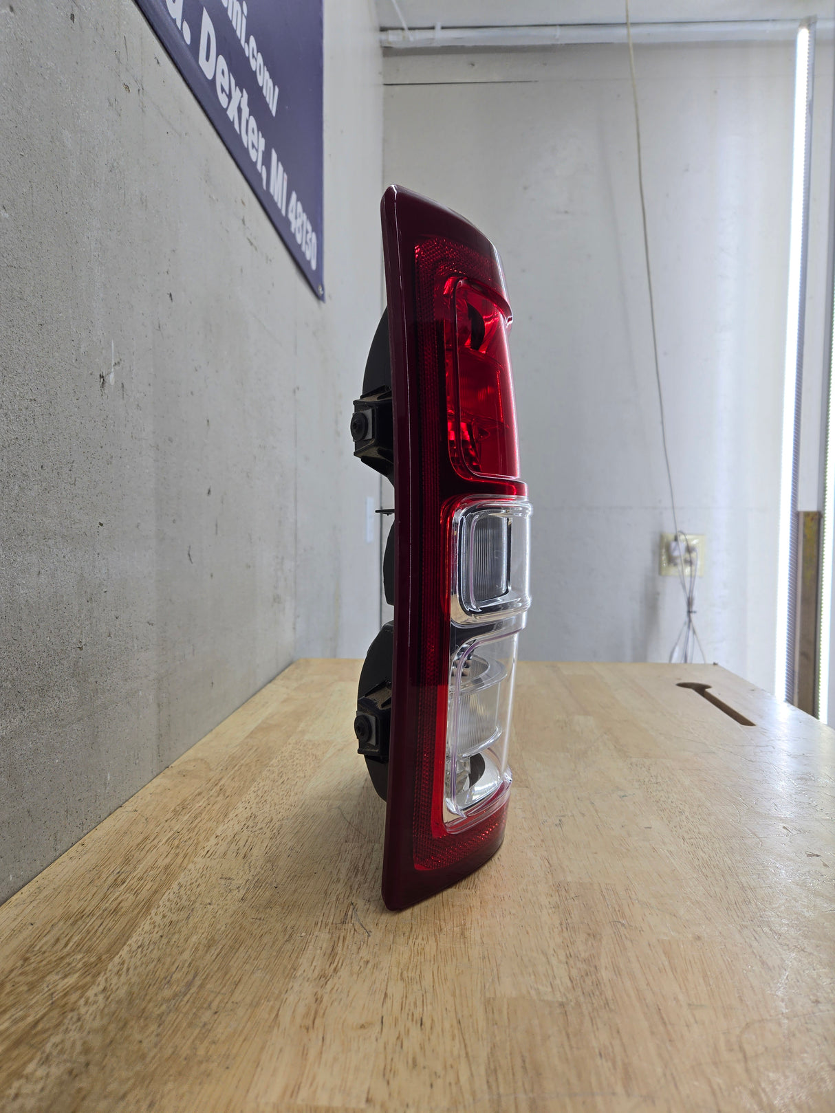 2019-2024 5th Gen Dodge Ram 2500 3500 RH Passenger Side Tail Light Halogen 68361714AE