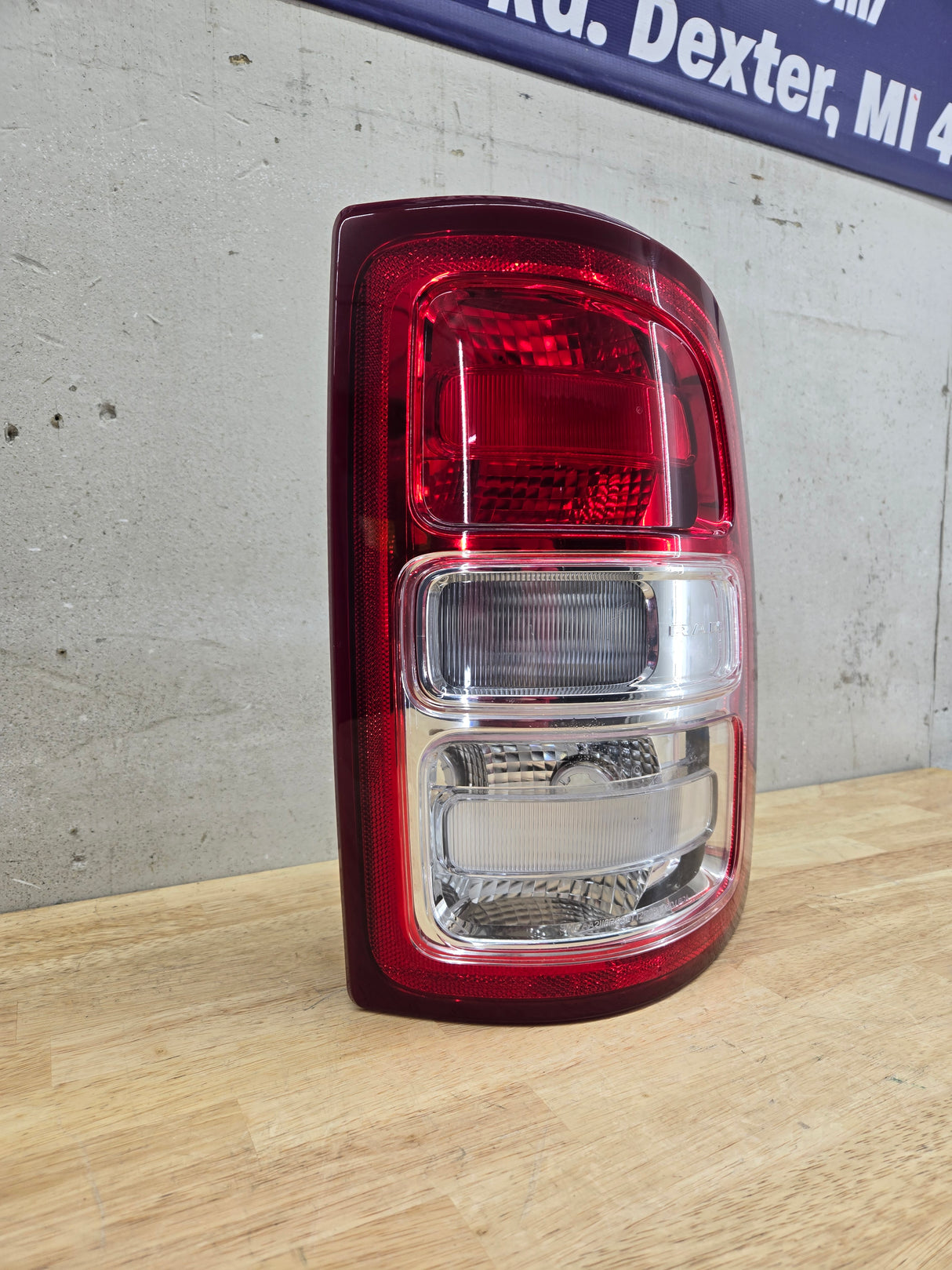 2019-2024 5th Gen Dodge Ram 2500 3500 RH Passenger Side Tail Light Halogen 68361714AE