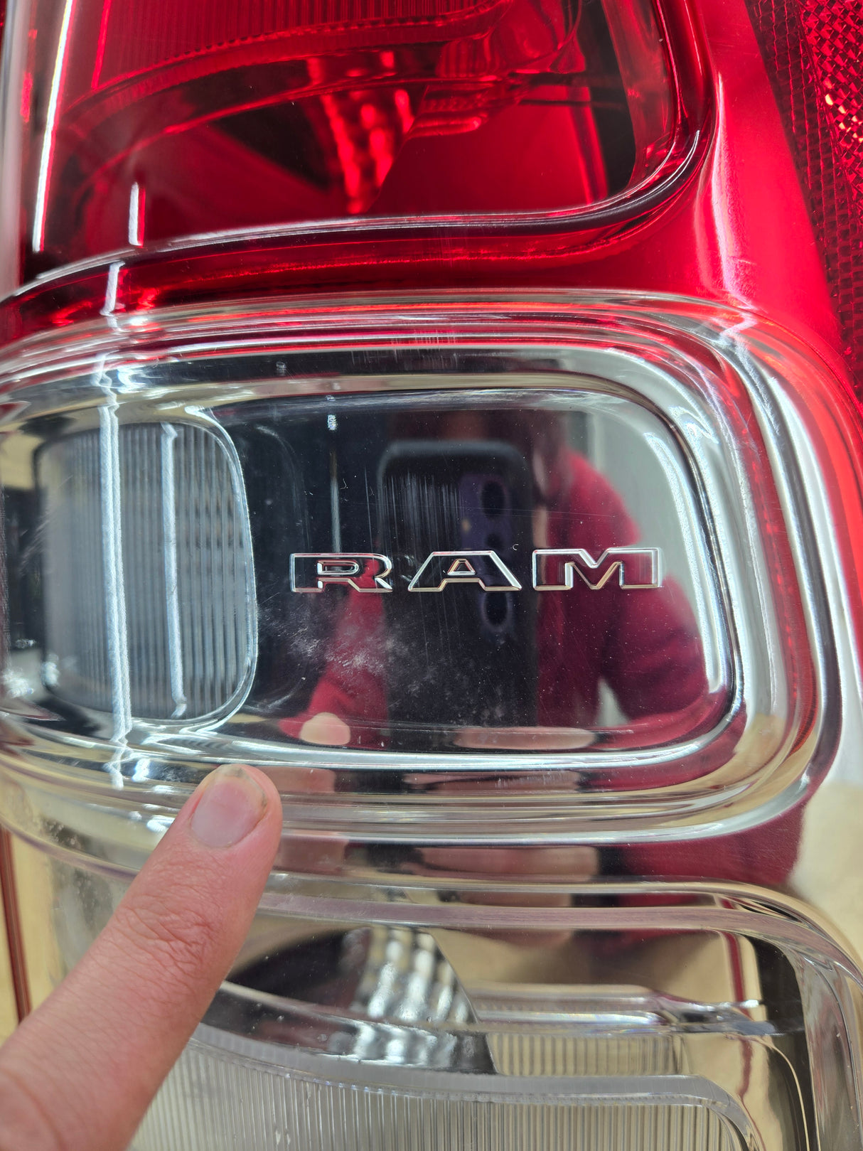 2019-2024 5th Gen Dodge Ram 2500 3500 RH Passenger Side Tail Light Halogen 68361714AE