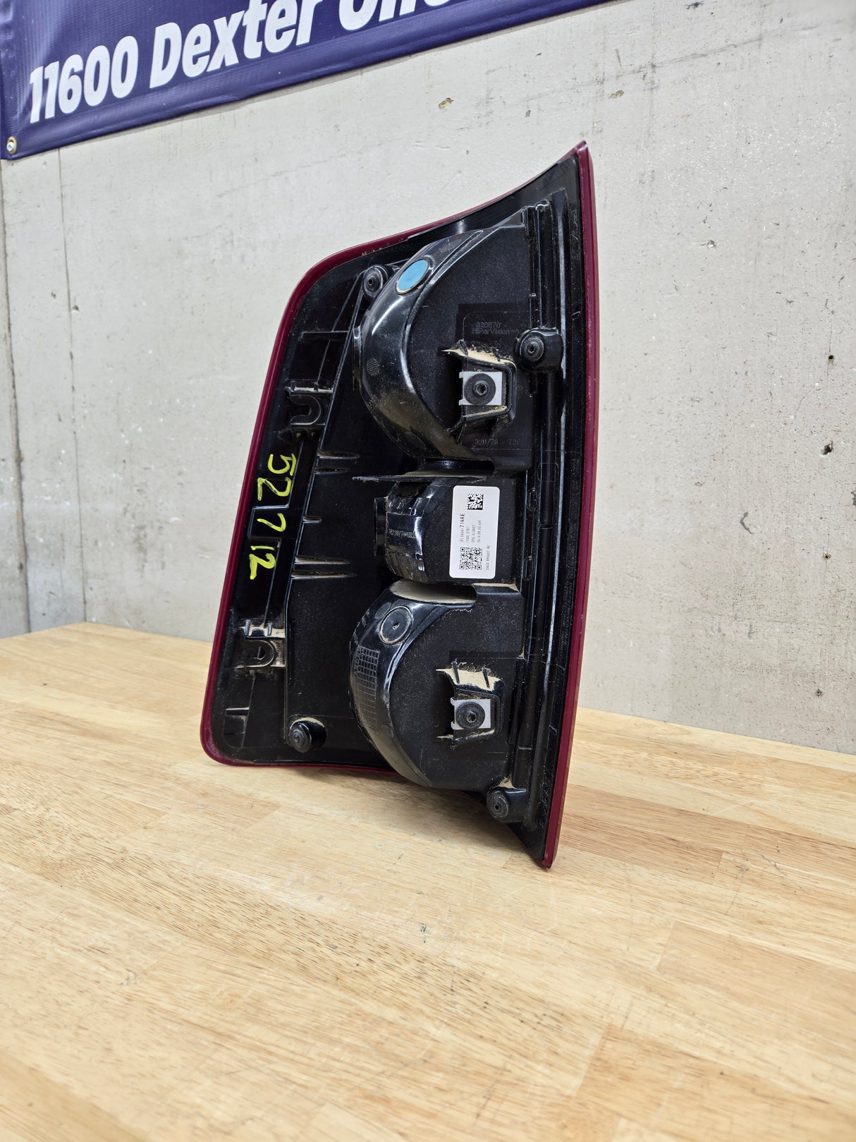 2019-2024 5th Gen Dodge Ram 2500 3500 RH Passenger Side Tail Light Halogen 68361714AE