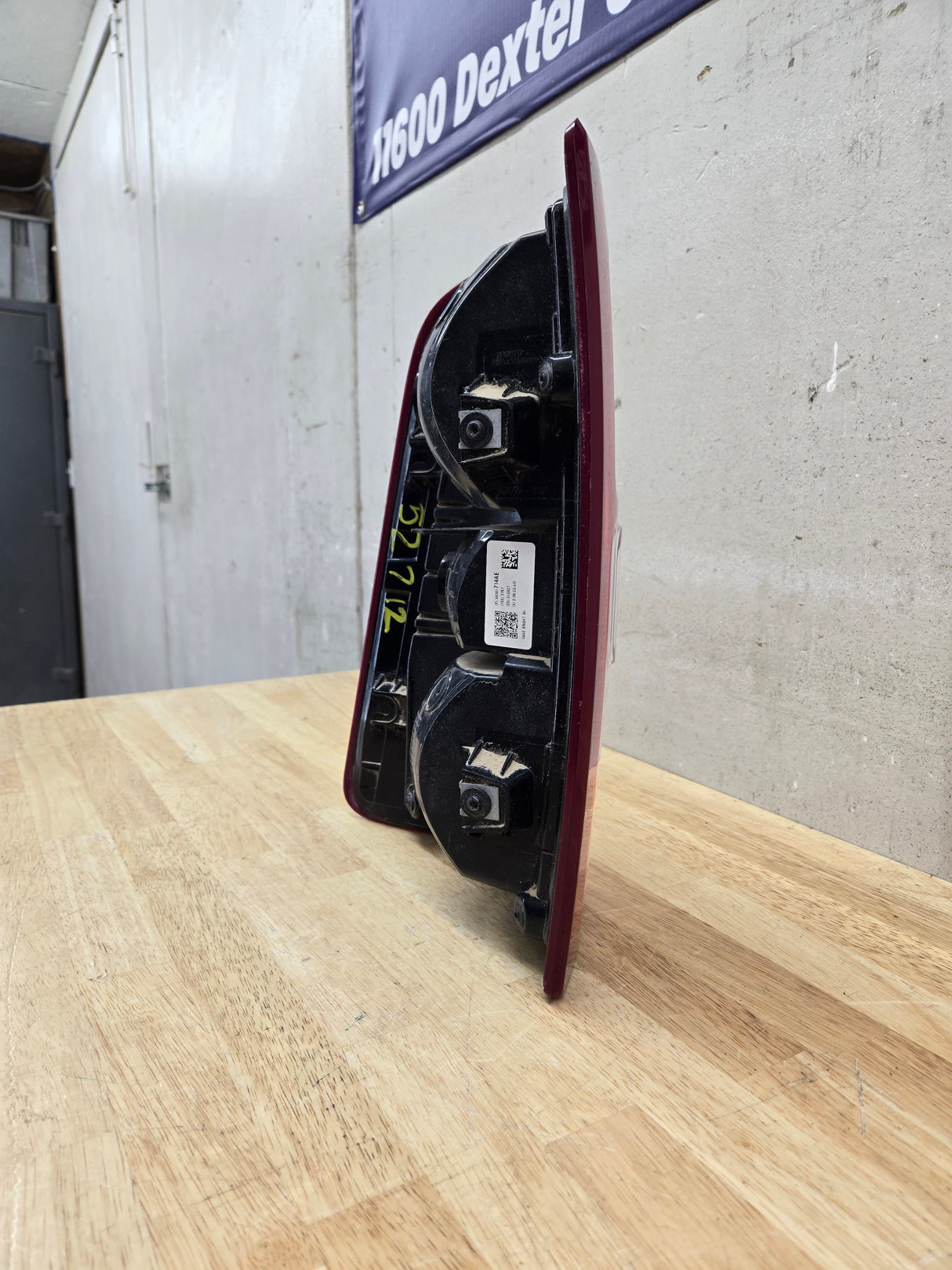 2019-2024 5th Gen Dodge Ram 2500 3500 RH Passenger Side Tail Light Halogen 68361714AE