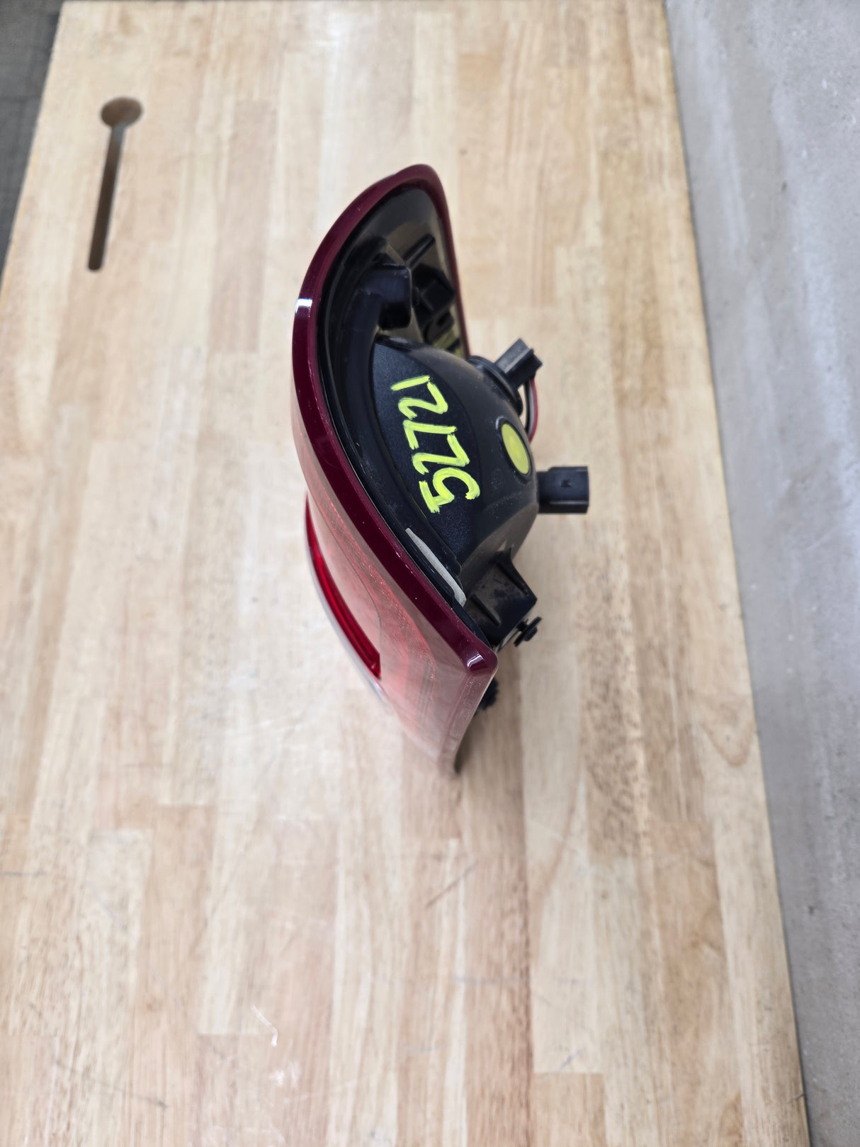 2019-2024 5th Gen Dodge Ram 2500 3500 LH Driver Side Tail Light Halogen 68361715AF