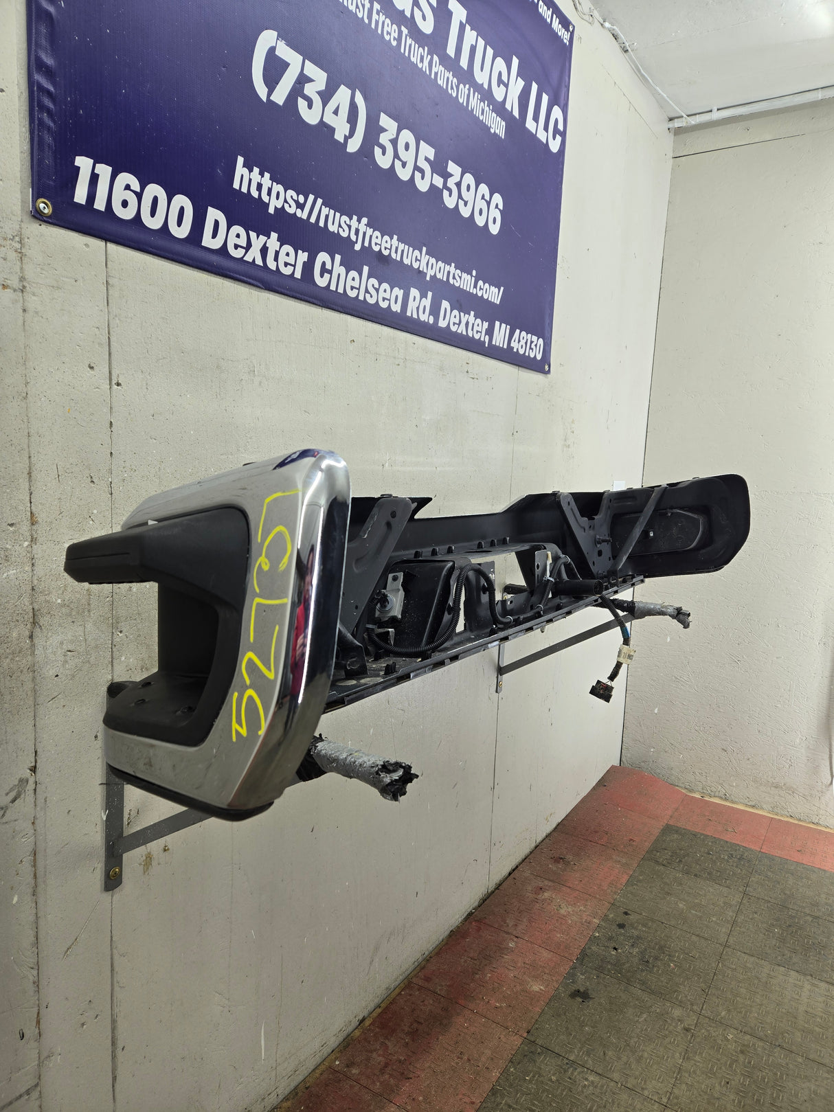 2019-2025 Chevrolet Silverado / GMC Sierra 2500 3500 HD Rear Bumper
