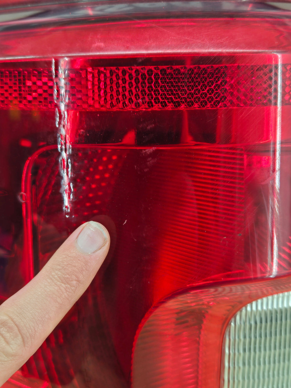 2017-2019 Ford Super Duty F250 F350 F450 F550 LH Driver Side Tail Light Halogen HC3B-13B504-AE