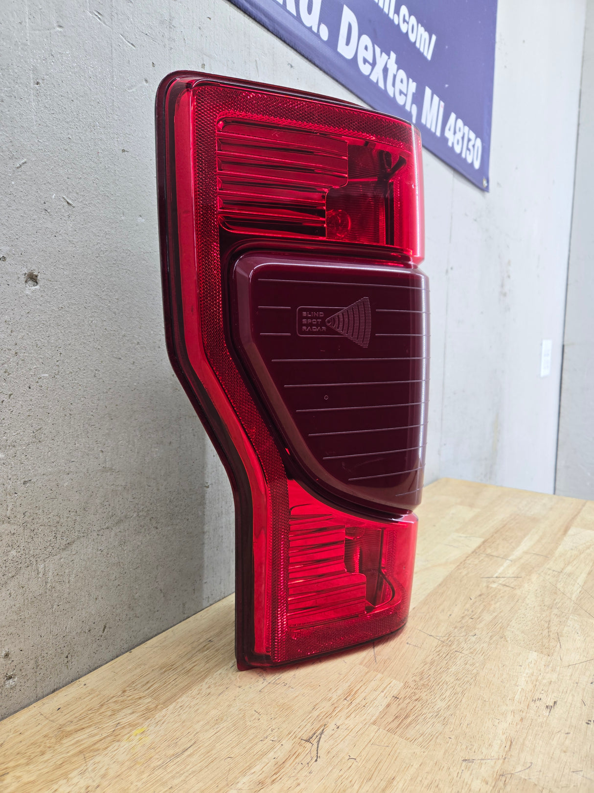 2020-2022 Ford Super Duty LH Driver Side Tail Light W/BLISS Radar Blind Spot LED REVERSE F250 F350 F450 F550 LC3B-13B505-EA