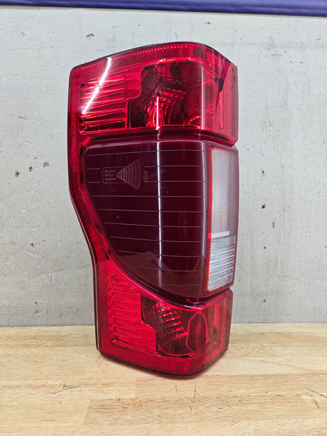 2020-2022 Ford Super Duty LH Driver Side Tail Light W/BLISS Radar Blind Spot LED REVERSE F250 F350 F450 F550 LC3B-13B505-EA