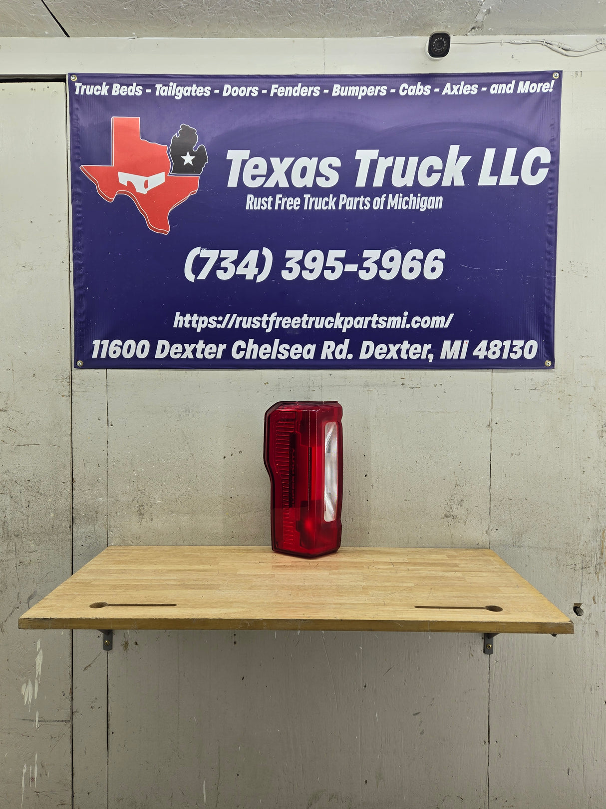 2023-2025 Ford Super Duty F250 F350 F450 F550 OEM LH Driver Side Tail Light PC3B-13B505-A