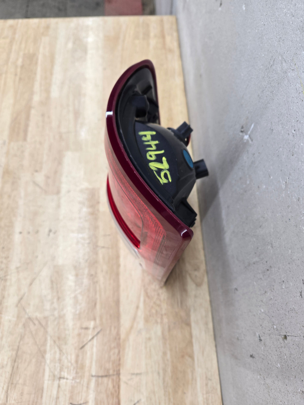 2019-2024 5th Gen Dodge Ram 2500 3500 LH Driver Side Tail Light Halogen 68361715AD