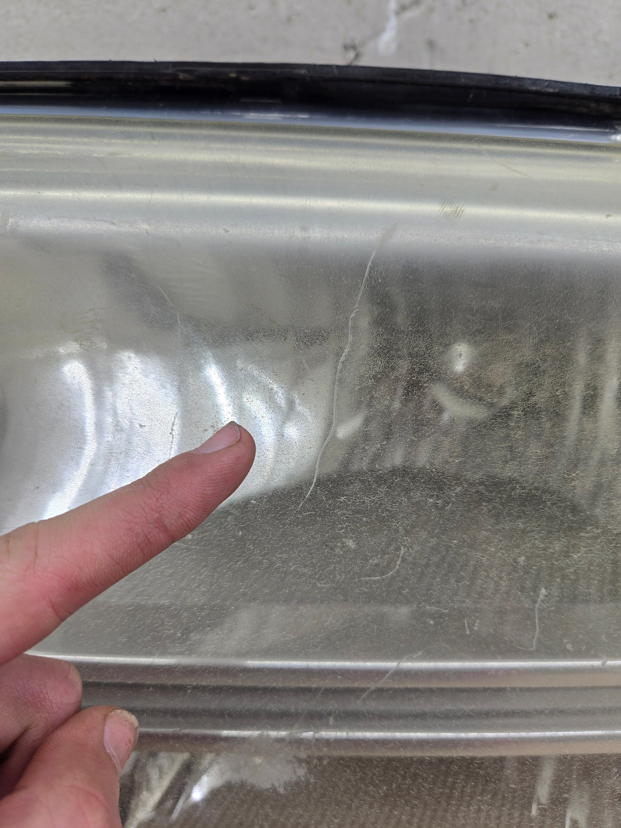 2005-2007 Ford Super Duty F250 F350 F450 F550 LH Left Driver Side Composite Head Light 5C34-13006-A