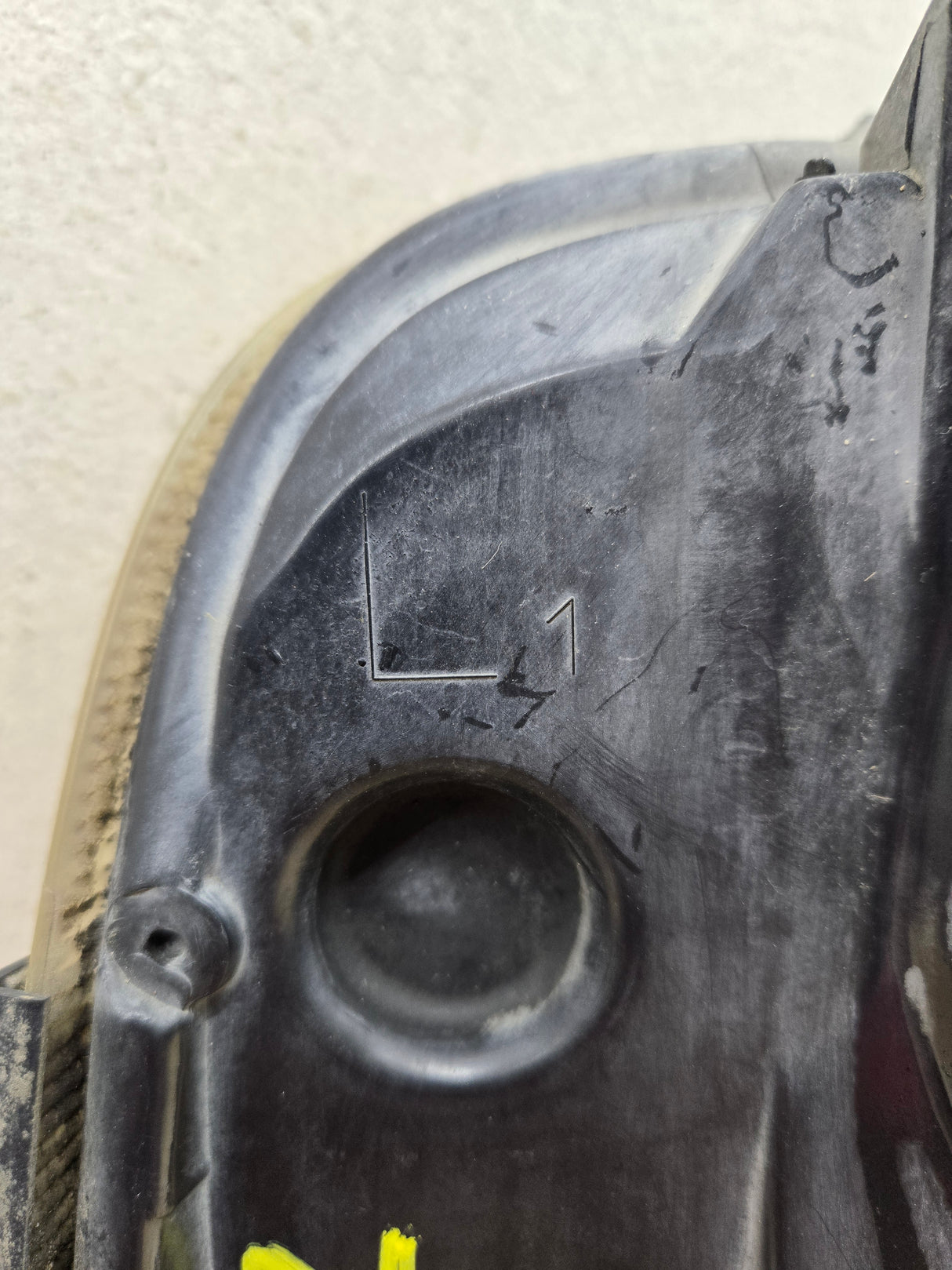 2005-2007 Ford Super Duty F250 F350 F450 F550 LH Left Driver Side Composite Head Light 5C34-13006-A