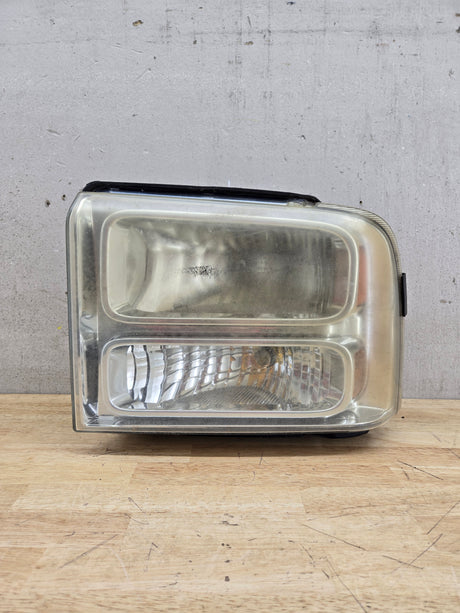 2005-2007 Ford Super Duty F250 F350 F450 F550 LH Left Driver Side Composite Head Light 5C34-13006-A